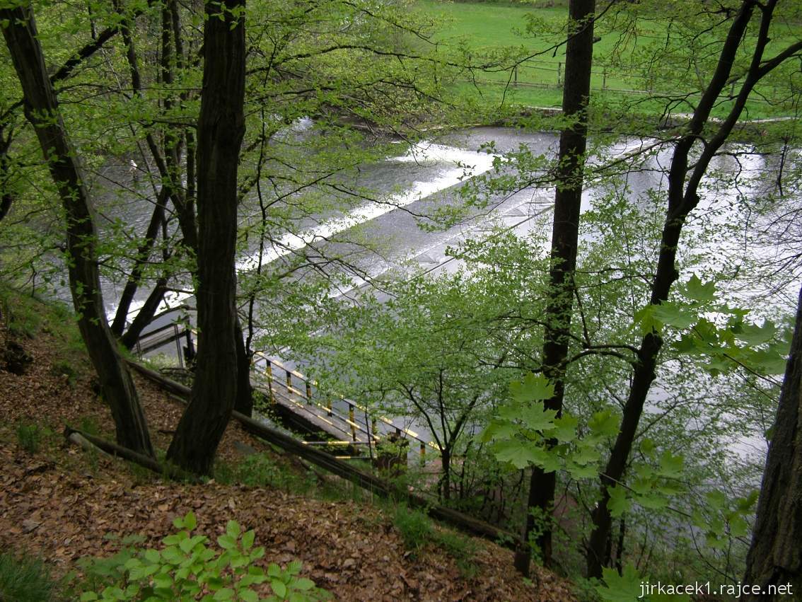 Weisshuhnův kanál 05 - Papírenský splav na řece Moravici