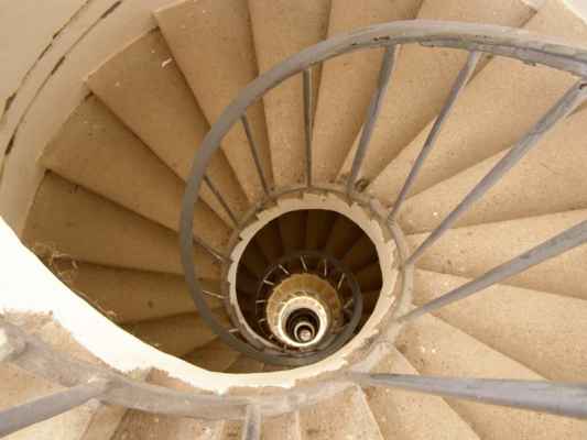 Lednice - rozhledna Minaret - točité schodiště