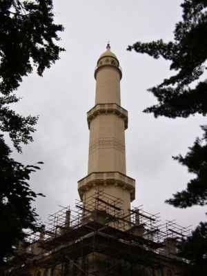 Lednice - rozhledna Minaret - opravovaná věž