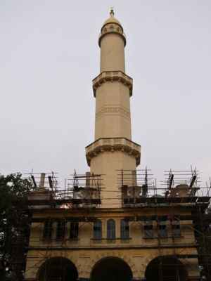 Lednice - rozhledna Minaret - opravovaná věž