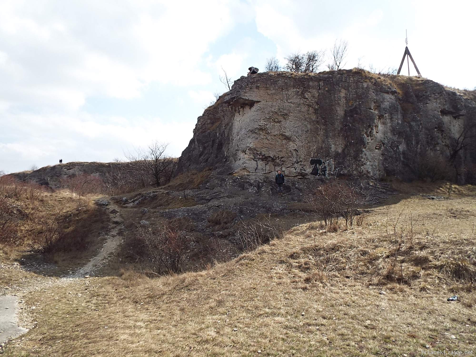 B - Brno - Stránská skála 53 - cesta po žluté - pod vrcholem