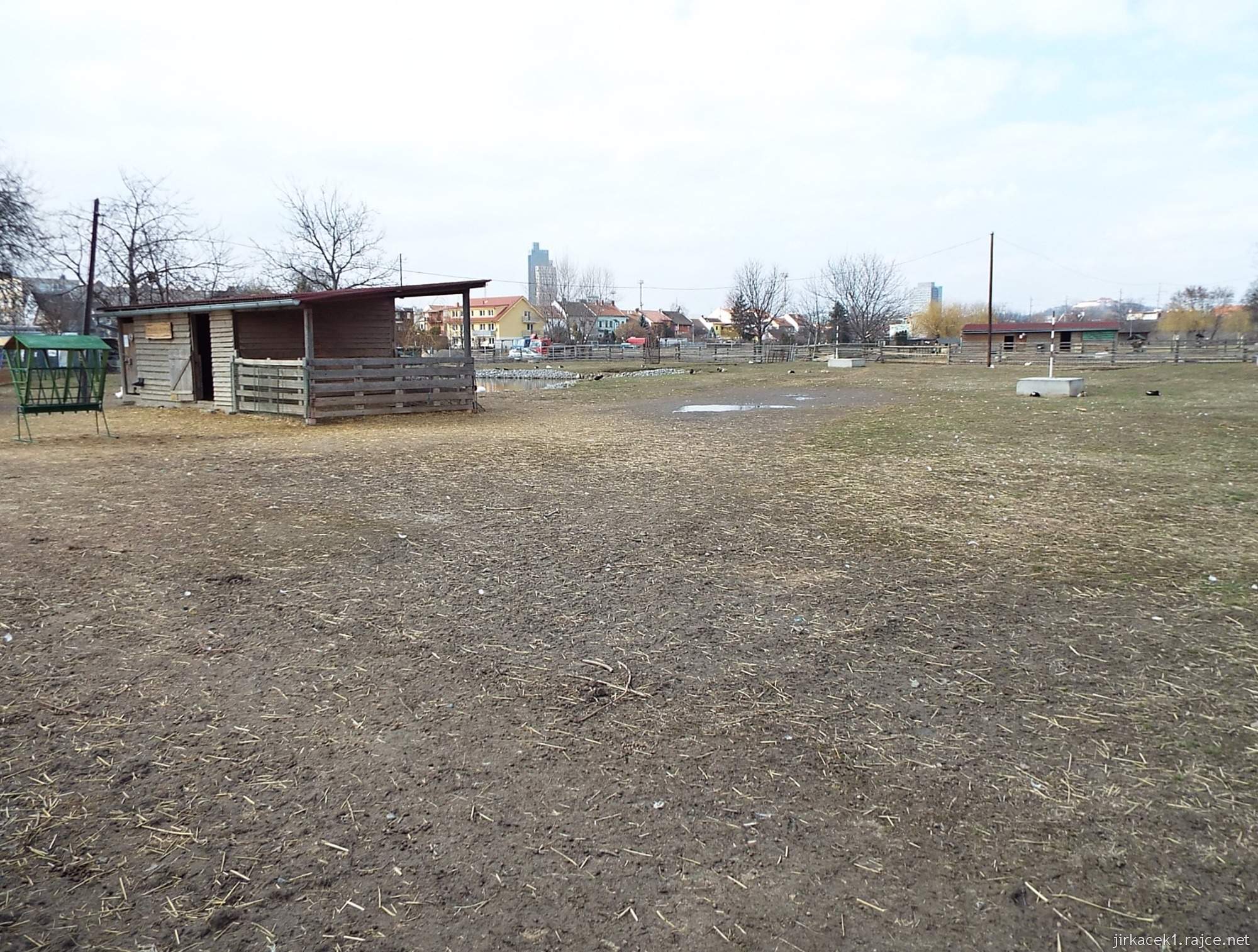 E - Brno Horní Heršpice - Jižanský dvorek 01