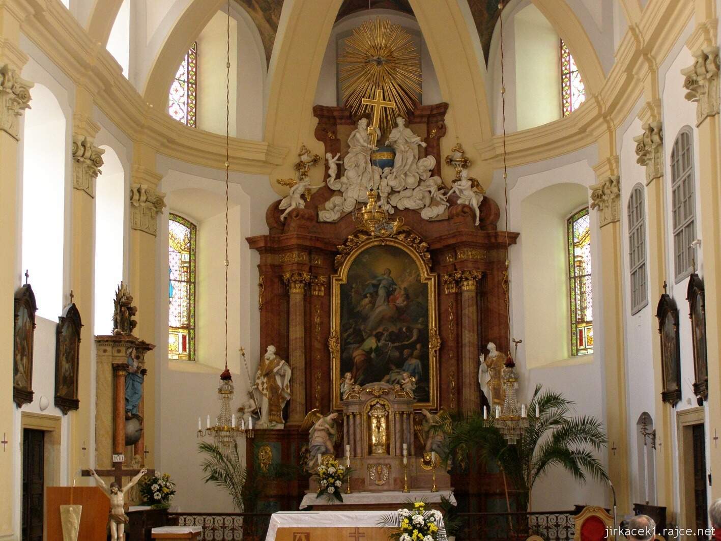 Velký Týnec - kostel Nanebevzetí Panny Marie 10 - interiér