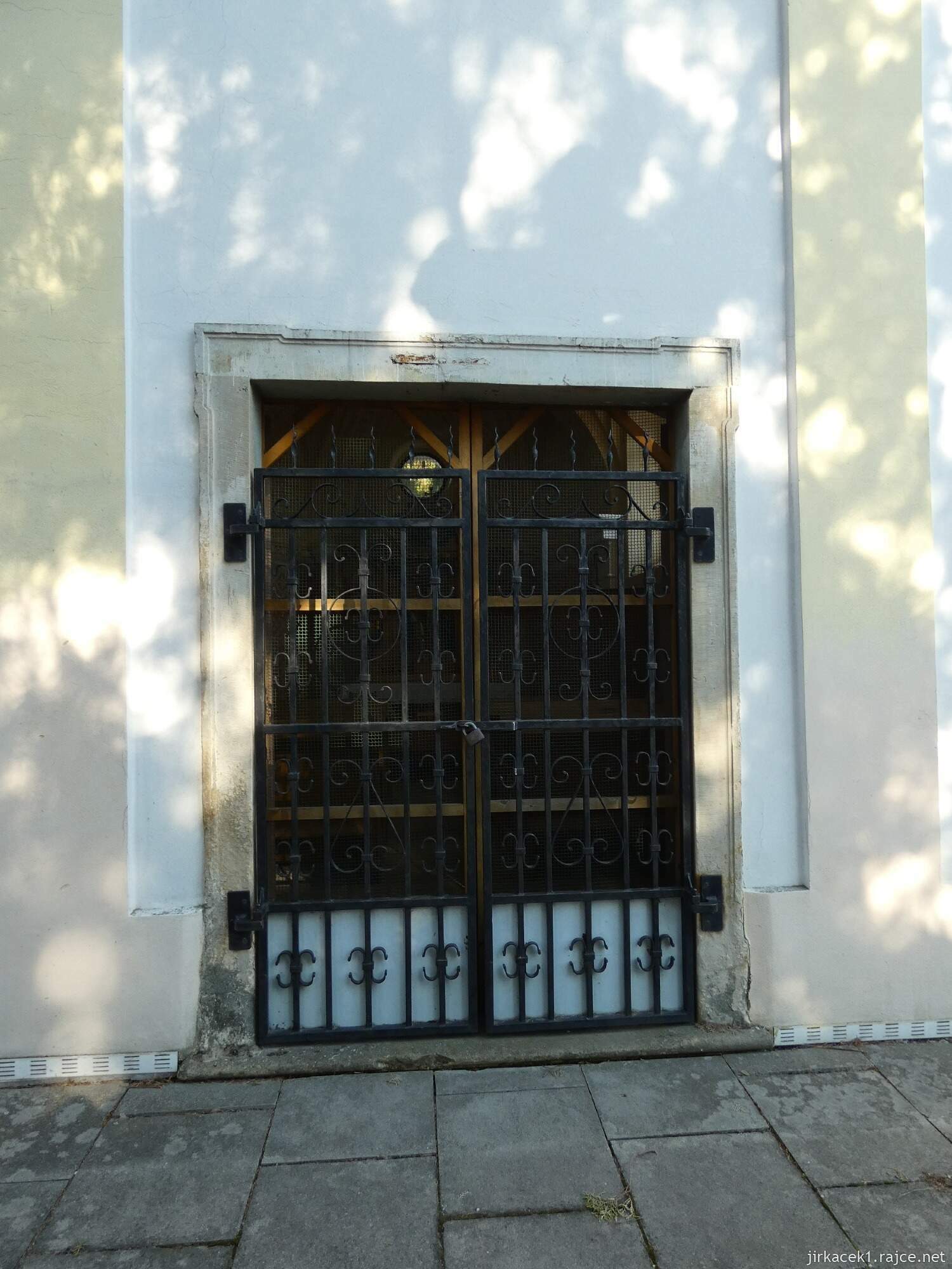 07 - Chořelice - kaple sv. Floriána 008