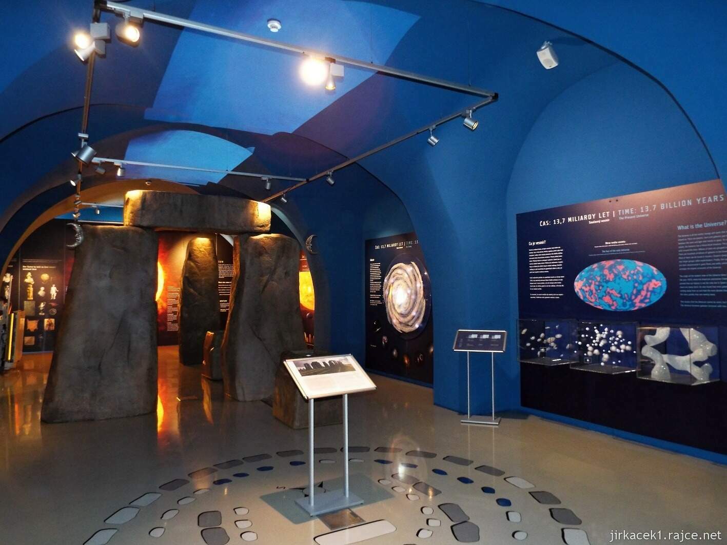 A - Šternberk - Expozice času 05 - Cesta vesmírem