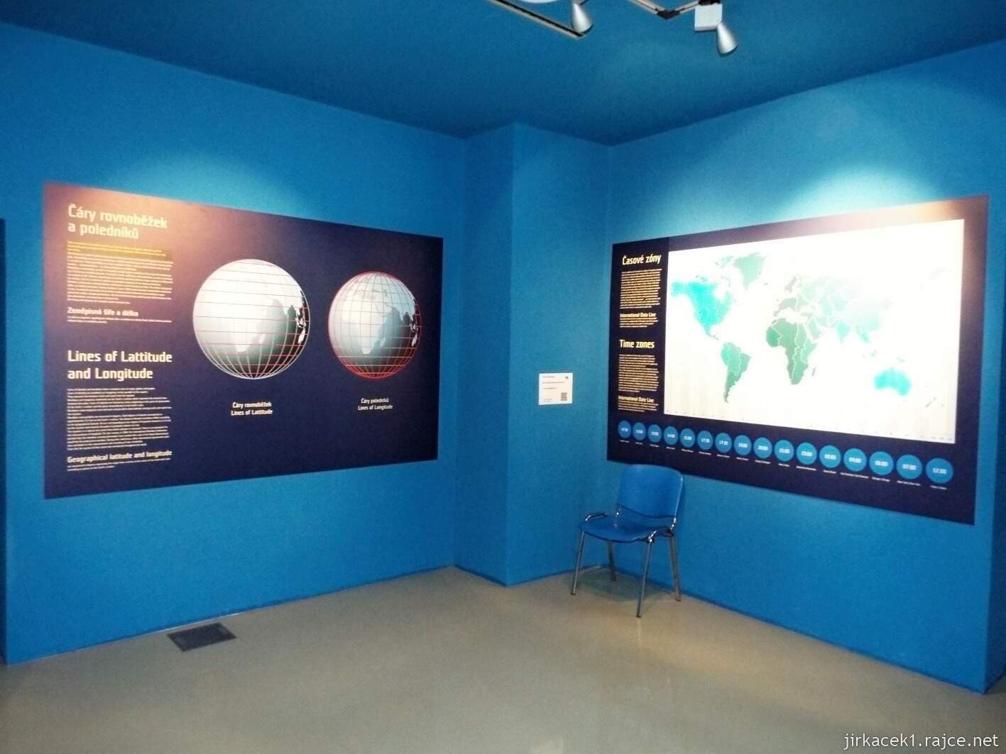 A - Šternberk - Expozice času 46 - Elektrické a elektronické hodiny