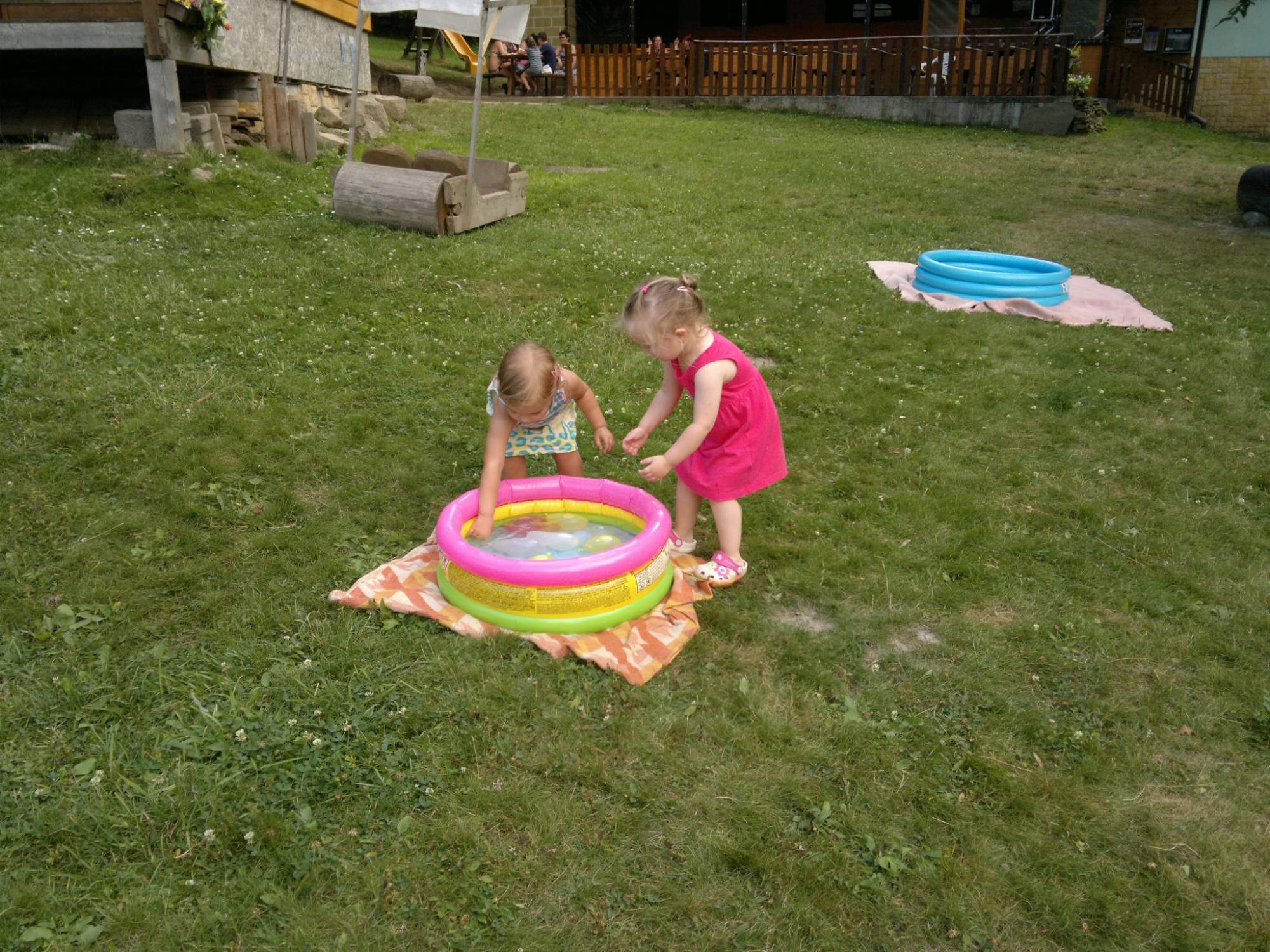 .rajce.idnes.cz girl children 15 PRÁZDNINOVÉ DOVÁDĚNÍ - MOKRÉ DOVÁDĚNÍ 15 – Sobalová Irena – album na Rajčeti