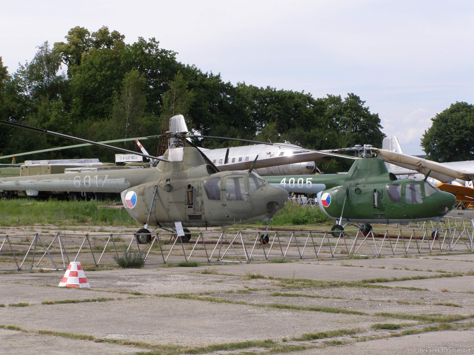 Vyškov - vojenské a letecké muzeum - vrtulník Mil Mi-1