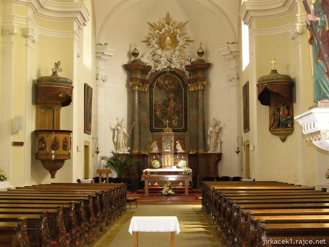Veverská Bítýška - kostel sv. Jakuba - interiér