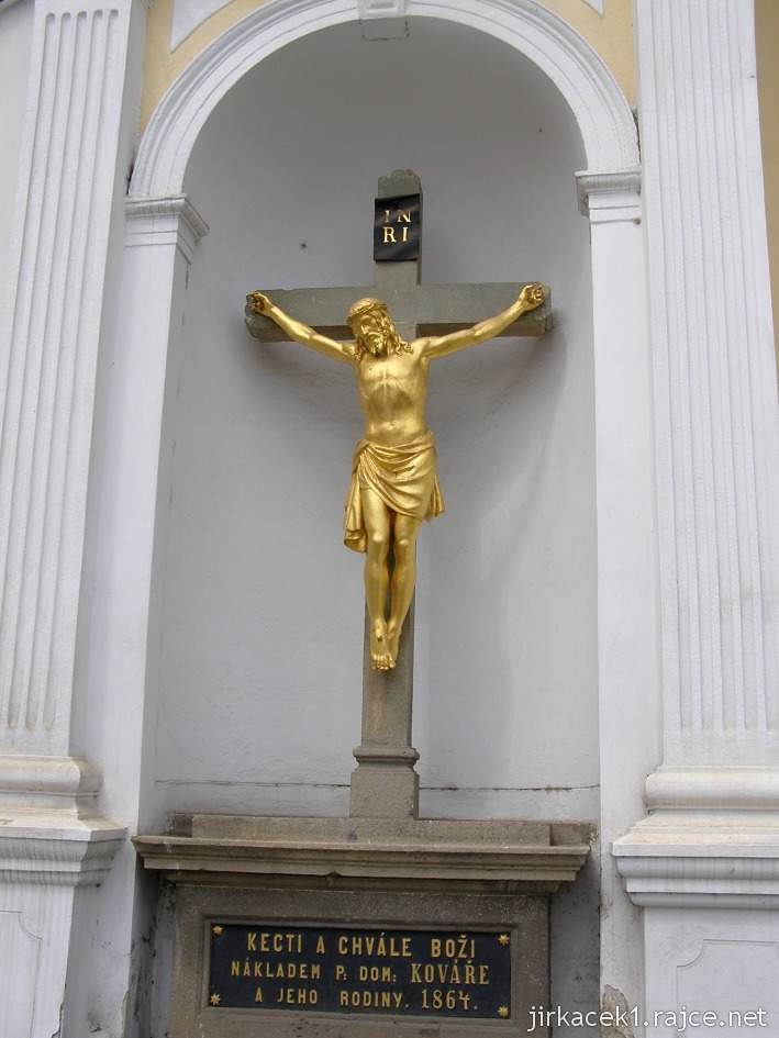Veverská Bítýška - kostel sv. Jakuba - kříž s Kristem
