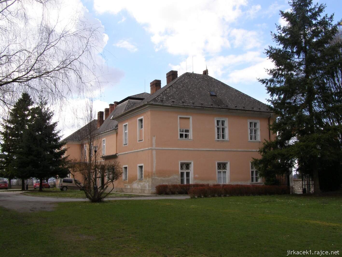 Velký Týnec - zámek