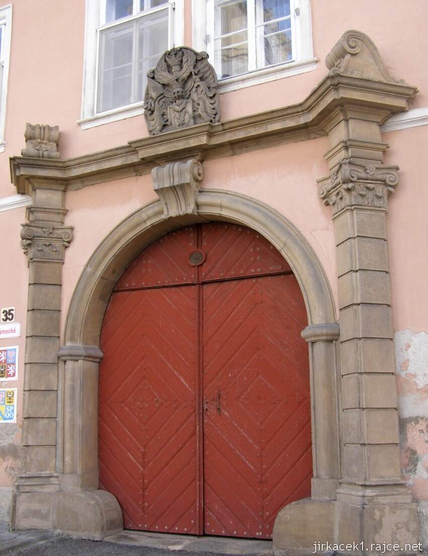 Velký Týnec - zámek