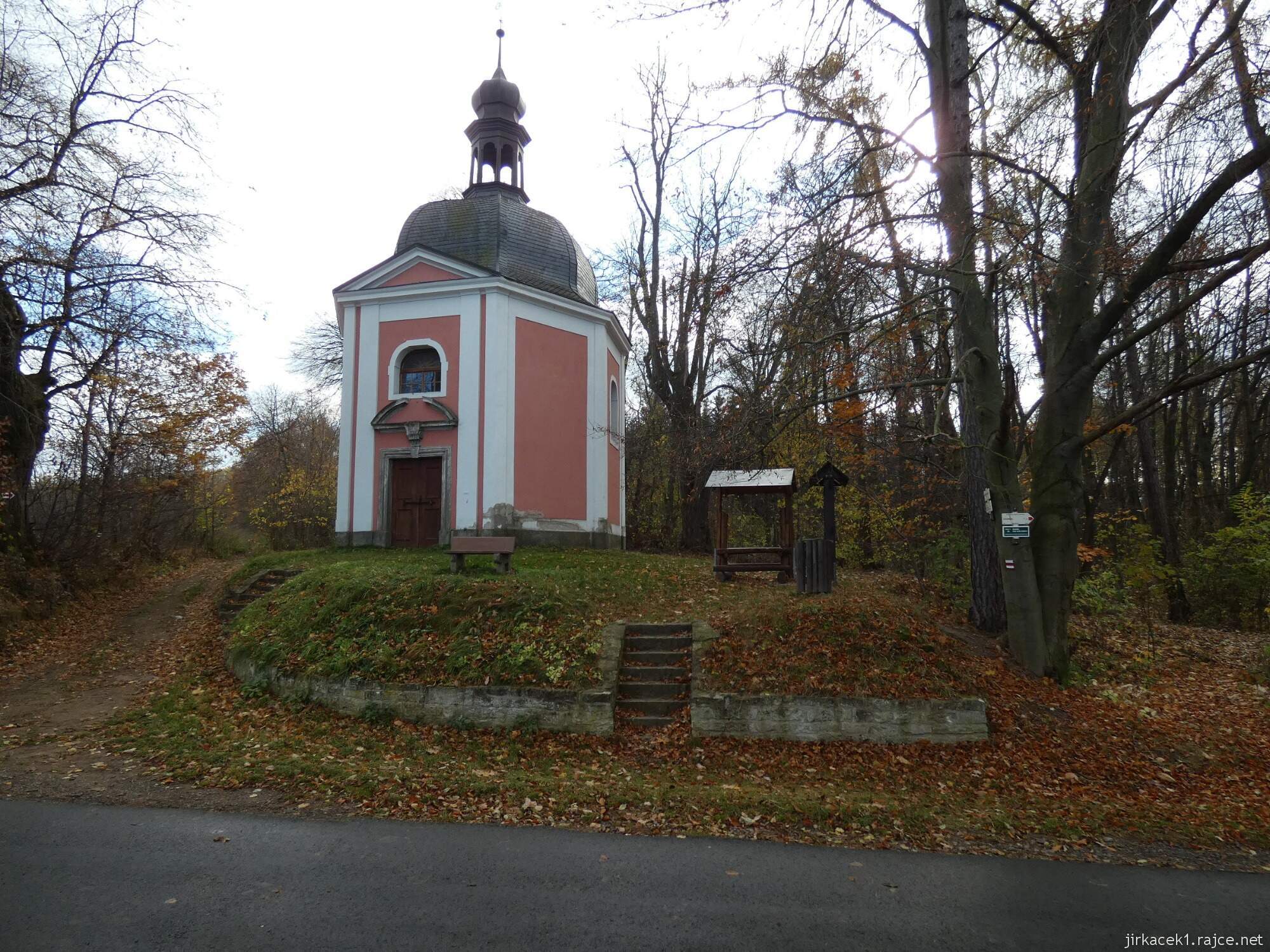 Luže - Paletínská kaple (kaple Čtrnácti svatých pomocníků)