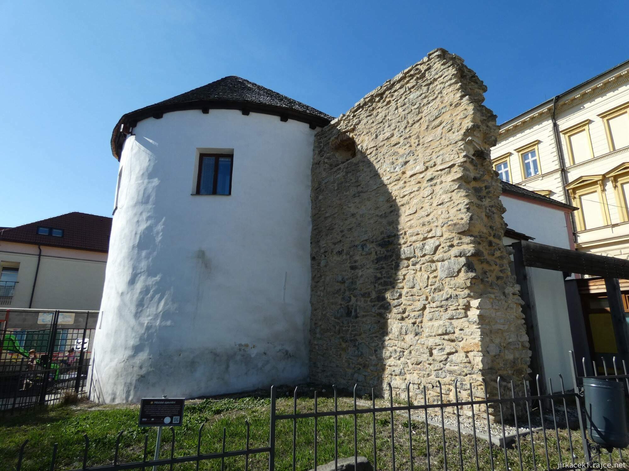 27 - Svitavy - městské opevnění 007