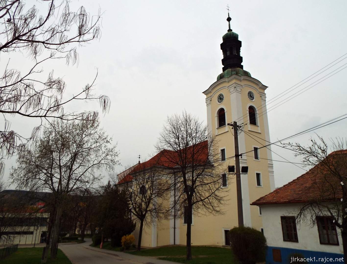 01 - Ždánice - kostel Nanebevzetí Panny Marie 02 - čelní pohled