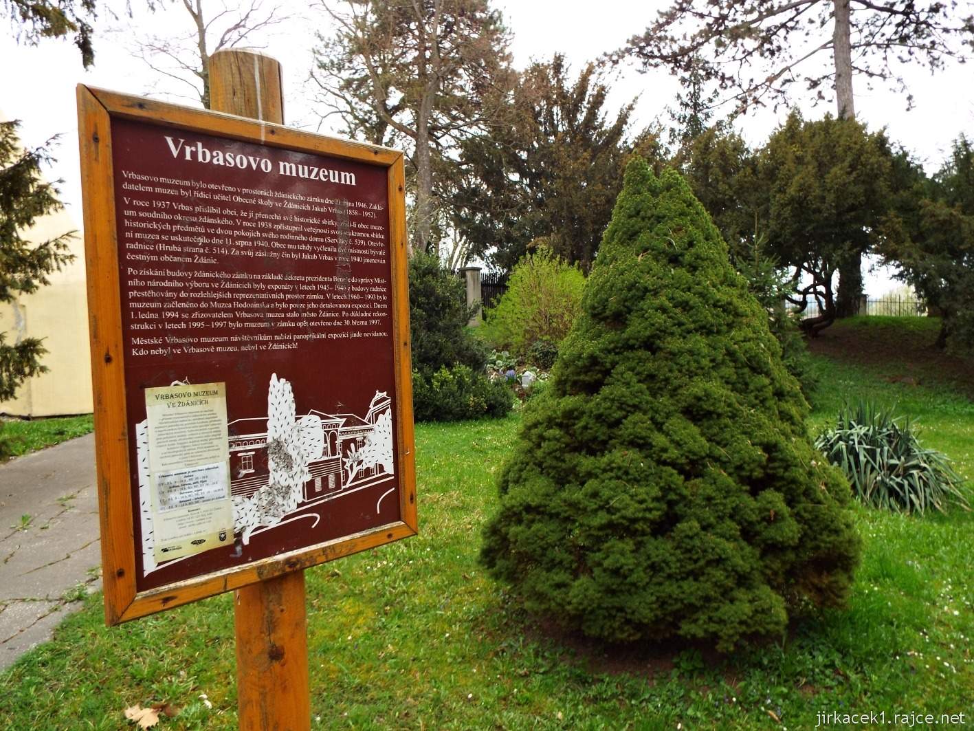 02 - Ždánice - zámek 07 - zámecký park