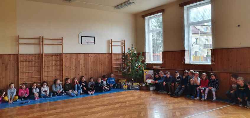 Vánoční besídka školní družiny - Tělocvična na malé škole
